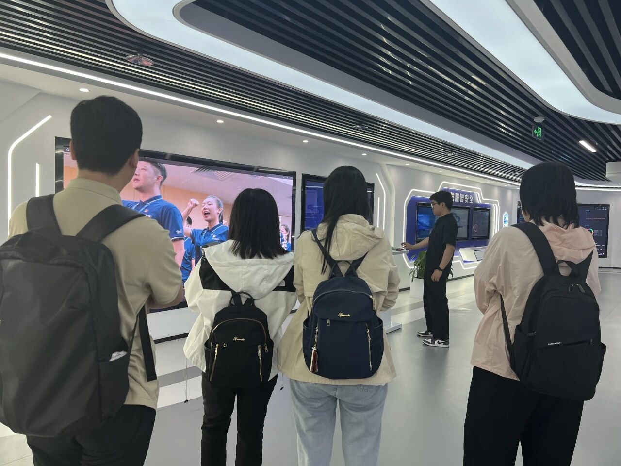 微信图片_2026-03-09_175009_325.jpg